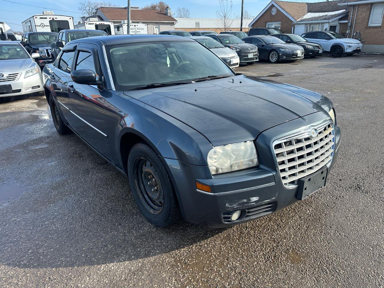2008 Chrysler 300 Touring, WELL MAINTAINED, ONLY 110KMS, AS IS Photo