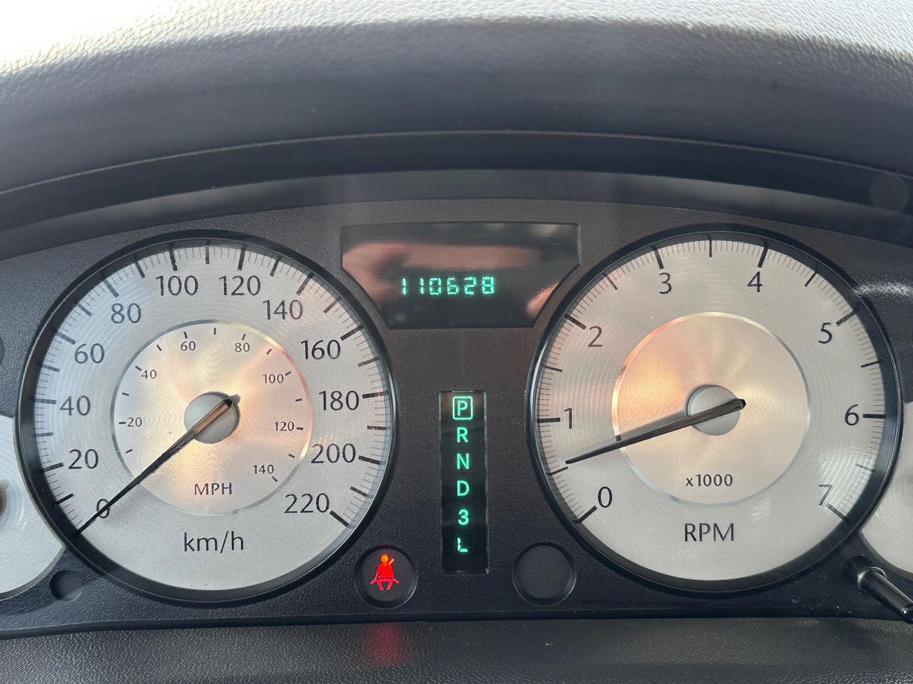 2008 Chrysler 300 Touring, WELL MAINTAINED, ONLY 110KMS, AS IS Photo