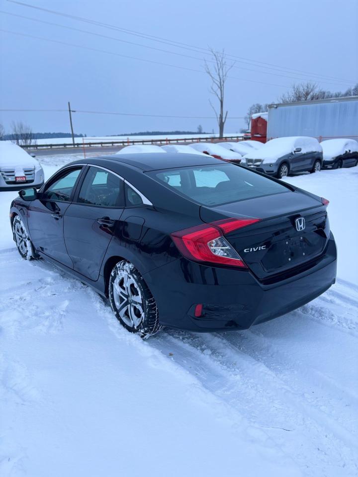 2016 Honda Civic LX Photo4