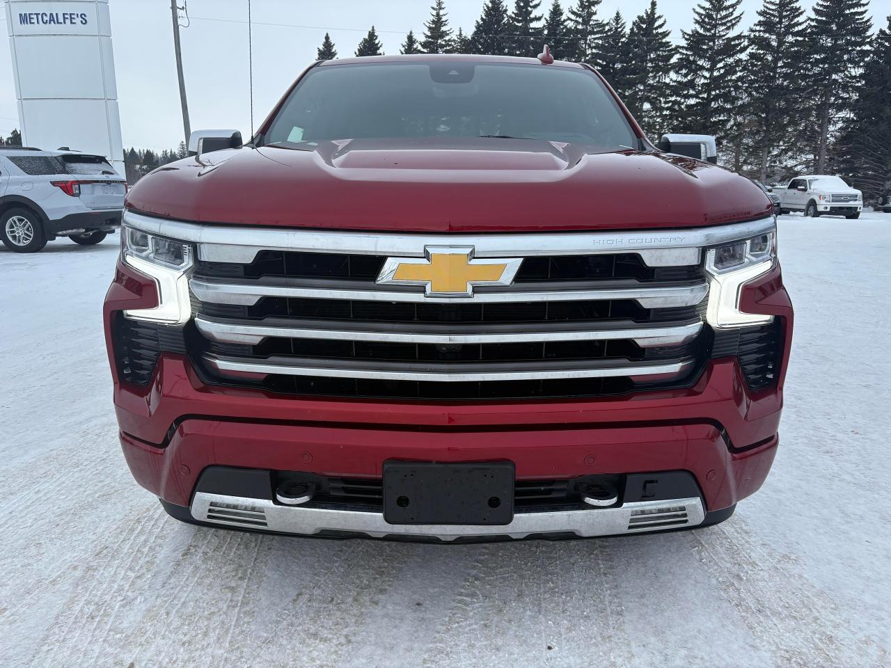 2024 Chevrolet Silverado 1500 HIGH COUNTRY 4WD Crew Cab 157 Photo2