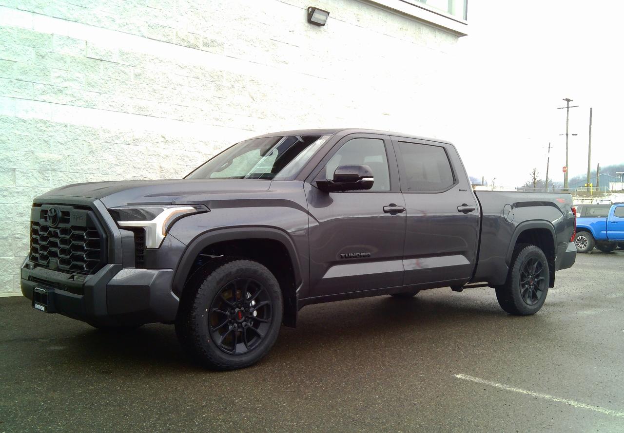 2026 Toyota Tundra Limited  Photo0