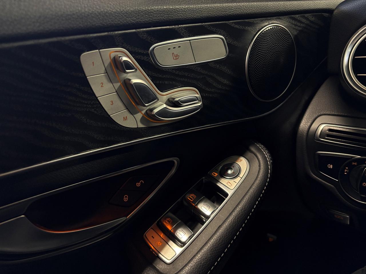 2019 Mercedes-Benz C-Class C300|4MATIC|AMGPKG|NAV|WOOD|LEATHER|DUALSUNROOF|++ Photo