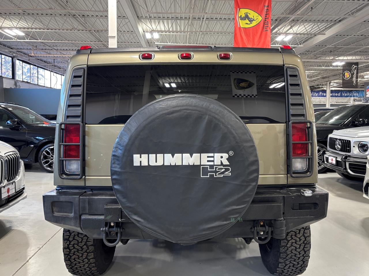 2005 Hummer H2 V8|4X4|BOSE|REARSCREENS|LEATHER|SUNROOF|ROOFRACK|+ Photo