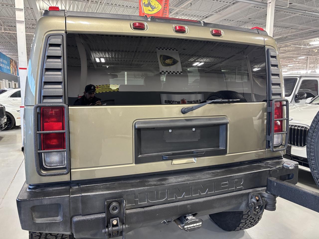 2005 Hummer H2 V8|4X4|BOSE|REARSCREENS|LEATHER|SUNROOF|ROOFRACK|+ Photo