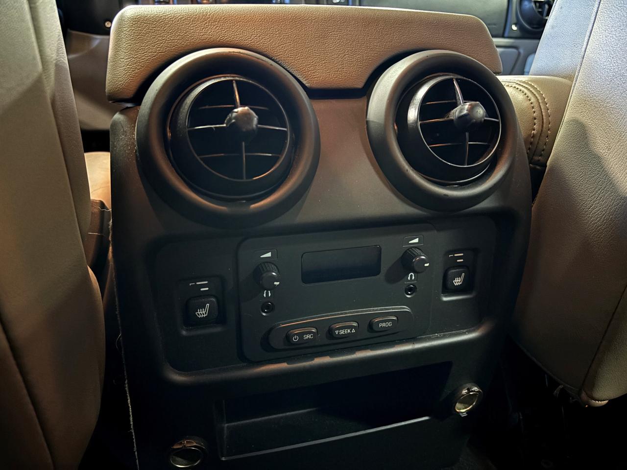 2005 Hummer H2 V8|4X4|BOSE|REARSCREENS|LEATHER|SUNROOF|ROOFRACK|+ Photo