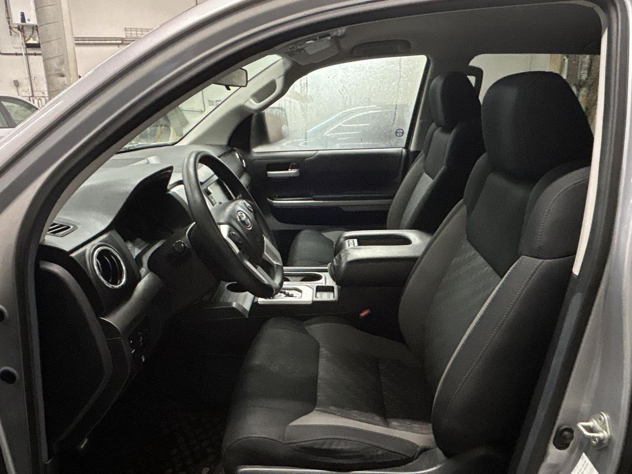 2020 Toyota Tundra 4X4 | CREWMAX | 5.7L V8 |HTD SEATS | CARPLAY | A/C Photo