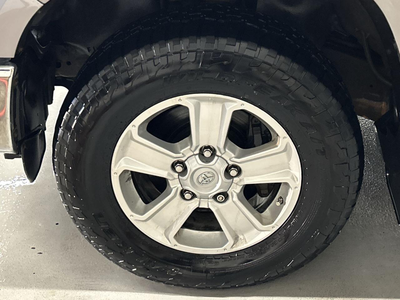 2020 Toyota Tundra 4X4 | CREWMAX | 5.7L V8 |HTD SEATS | CARPLAY | A/C Photo