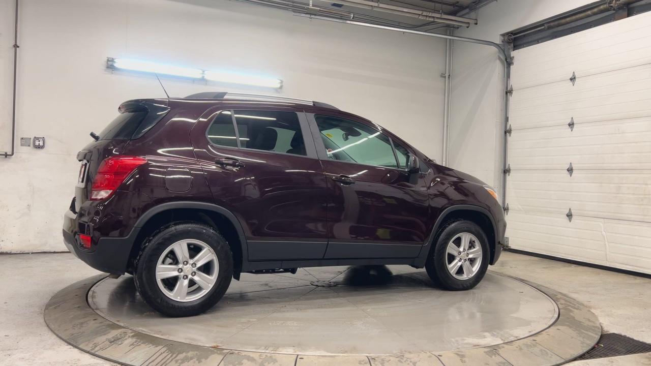 2022 Chevrolet Trax LT AWD | LEATHER | CARPLAY | REMOTE START | A/C Photo