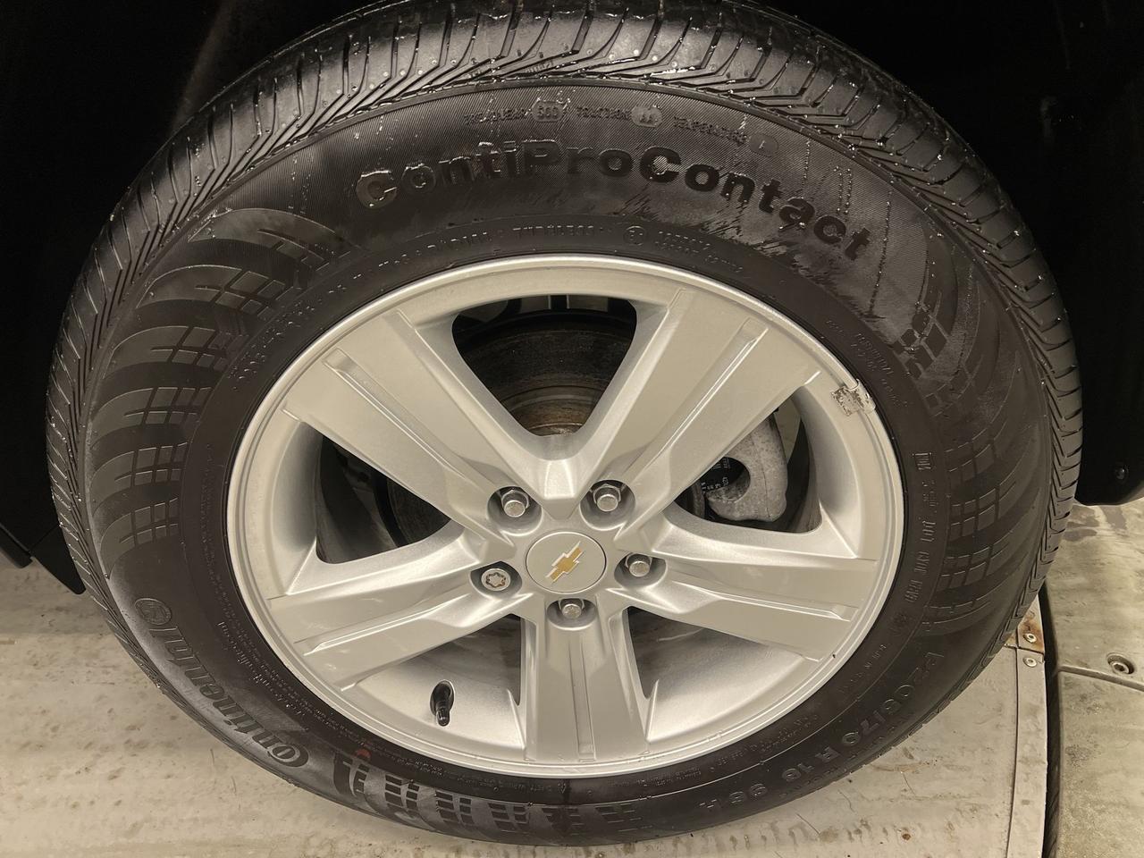 2022 Chevrolet Trax LT AWD | LEATHER | CARPLAY | REMOTE START | A/C Photo