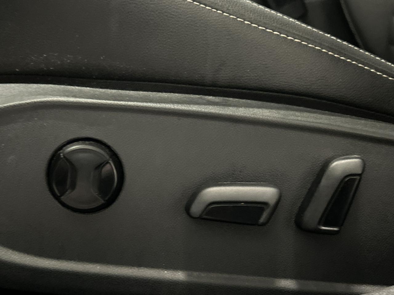 2022 Volkswagen Jetta JUST LANDED Photo3