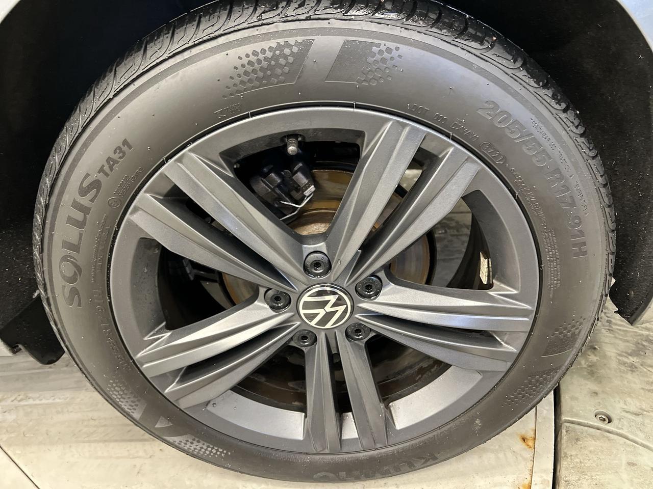 2022 Volkswagen Jetta COMFORTLINE | HTD LEATHER | CARPLAY | REMOTE START Photo