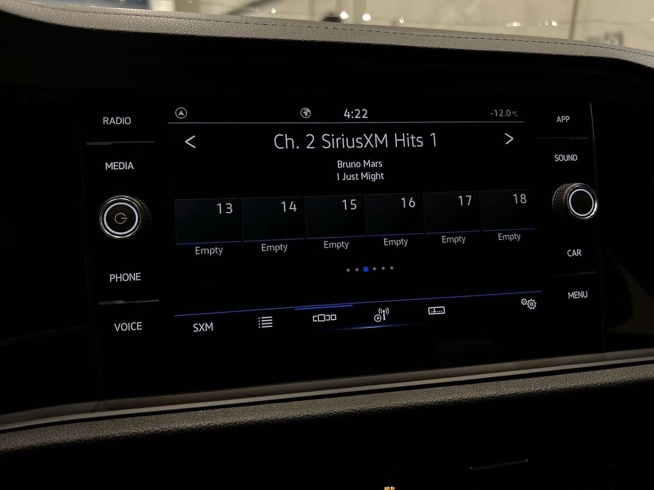 2022 Volkswagen Jetta COMFORTLINE | HTD LEATHER | CARPLAY | REMOTE START Photo