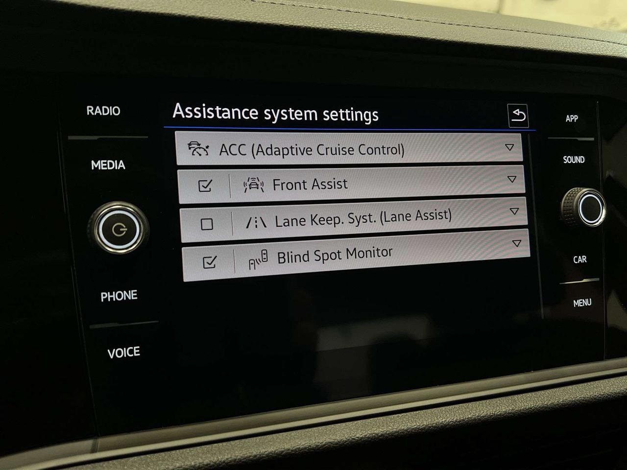 2022 Volkswagen Jetta COMFORTLINE | HTD LEATHER | CARPLAY | REMOTE START Photo