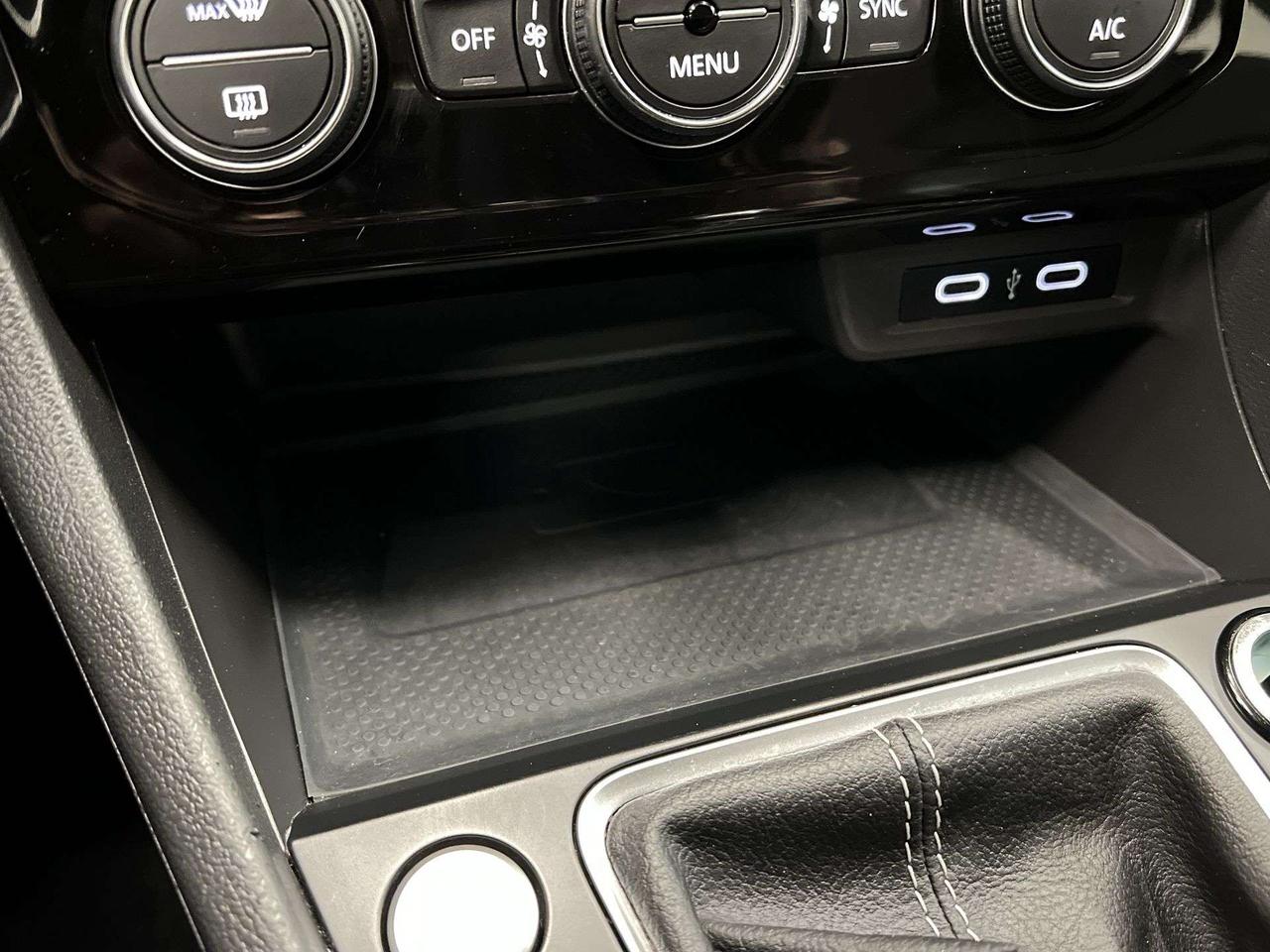 2022 Volkswagen Jetta COMFORTLINE | HTD LEATHER | CARPLAY | REMOTE START Photo