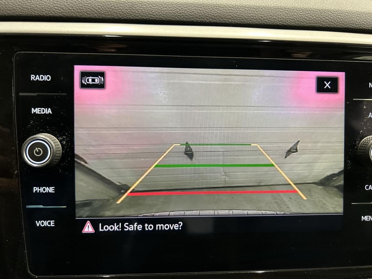 2021 Volkswagen Atlas JUST LANDED Photo