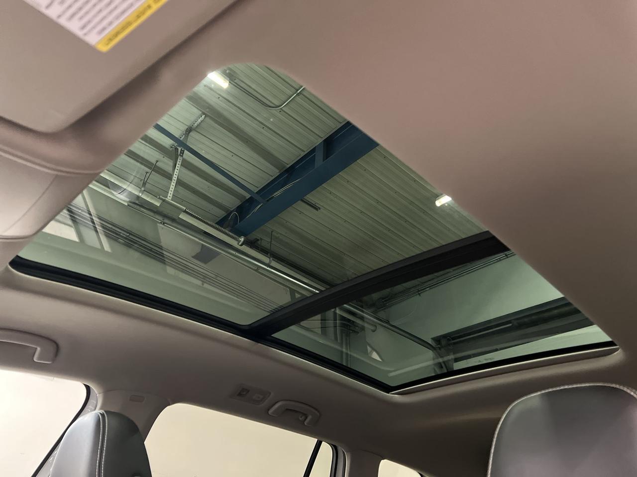 2021 Volkswagen Atlas EXECLINE AWD| 7-PASS|3.6L V6| LEATHER|PANO ROOF Photo