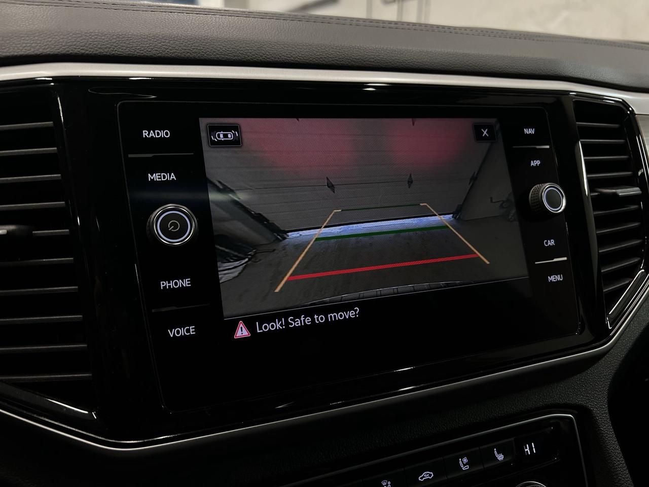 2021 Volkswagen Atlas EXECLINE AWD| 7-PASS|3.6L V6| LEATHER|PANO ROOF Photo
