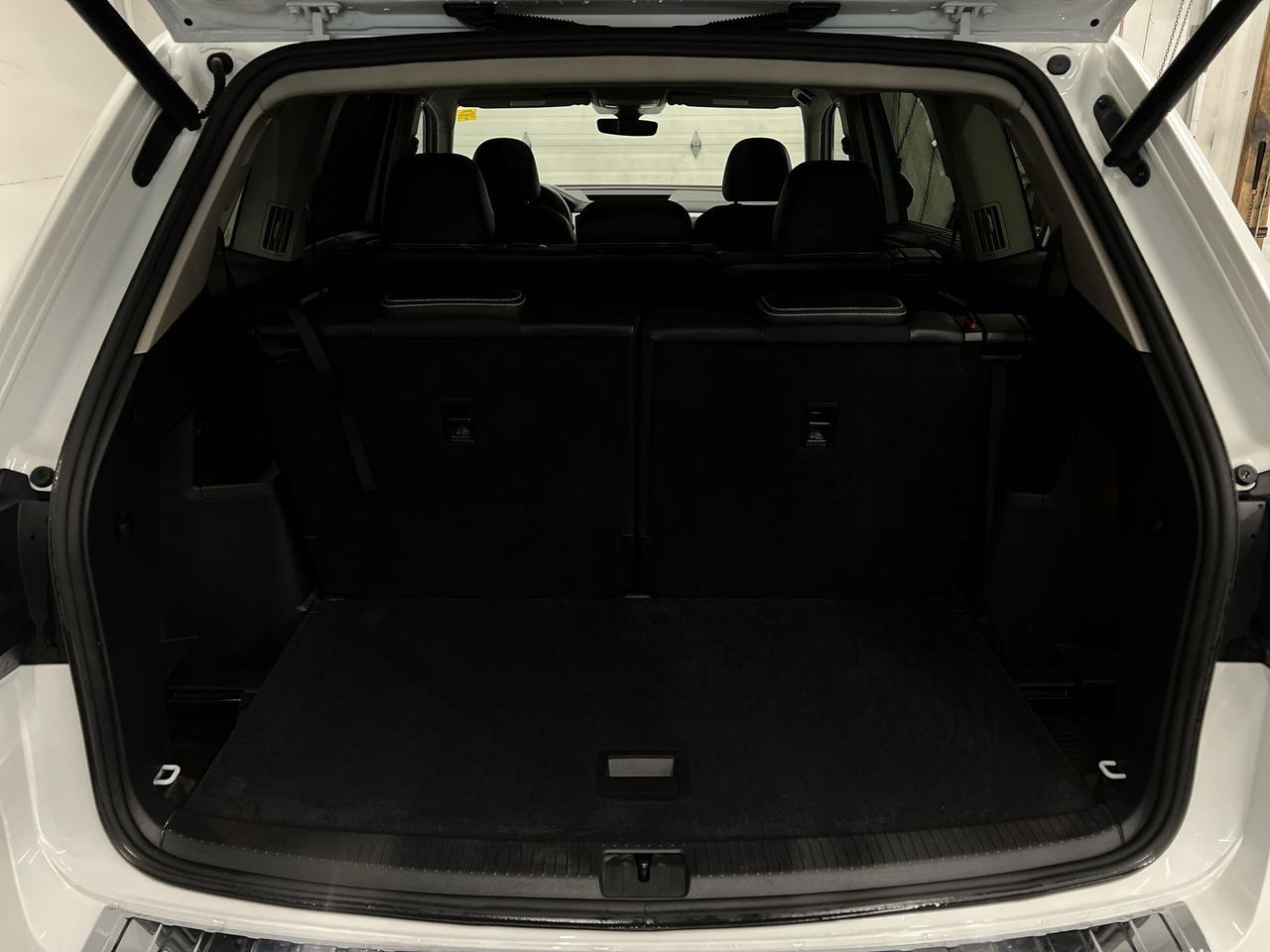 2021 Volkswagen Atlas EXECLINE AWD| 7-PASS|3.6L V6| LEATHER|PANO ROOF Photo