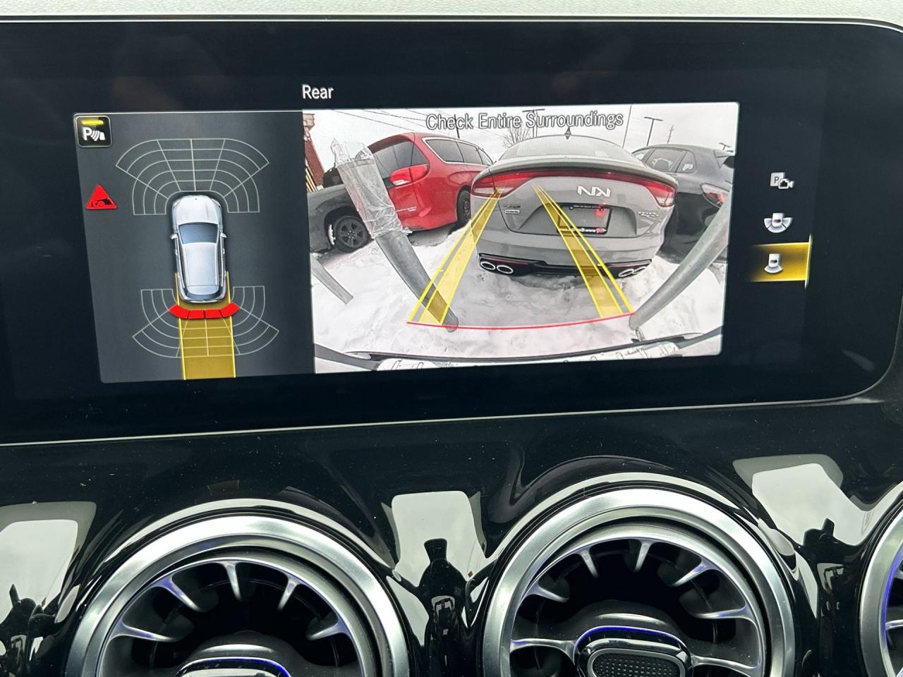 2023 Mercedes-Benz GLA GLA-250 AWD |HTD LEATHER |SUNROOF | 19-INCH ALLOYS Photo4