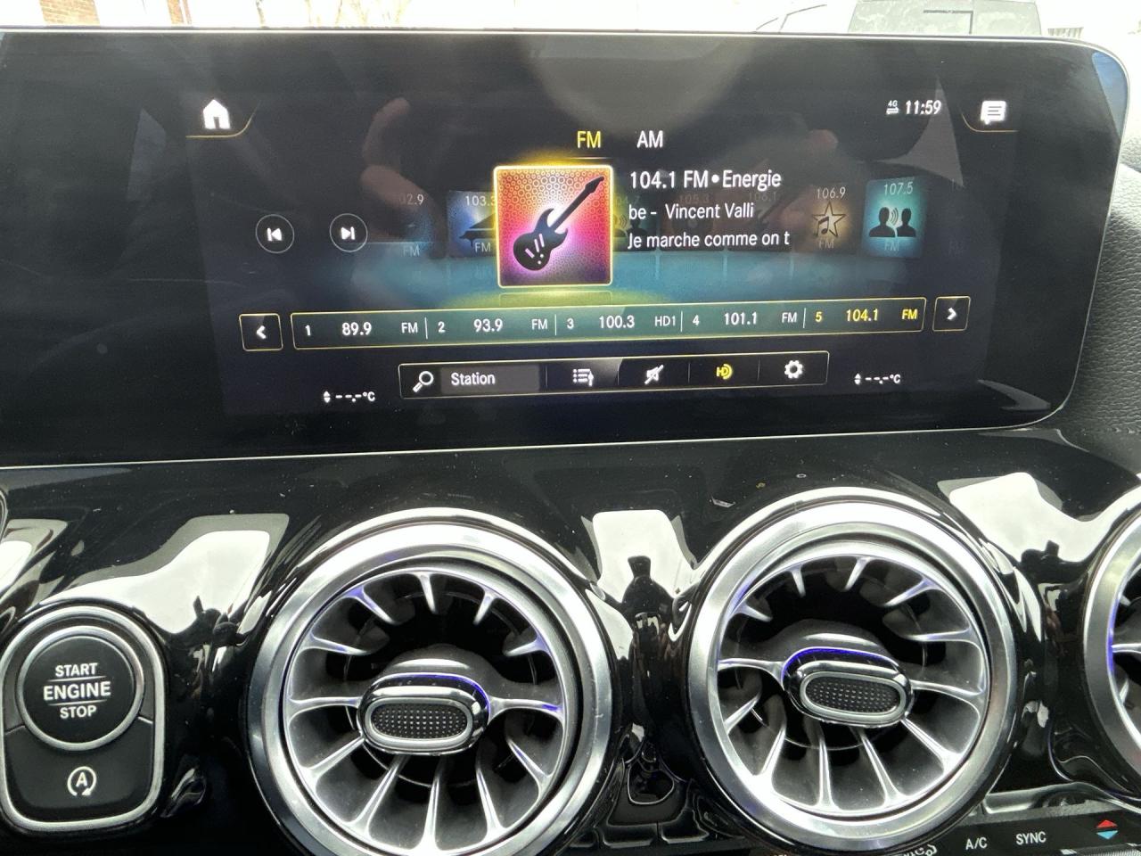 2023 Mercedes-Benz GLA GLA-250 AWD |HTD LEATHER |SUNROOF | 19-INCH ALLOYS Photo