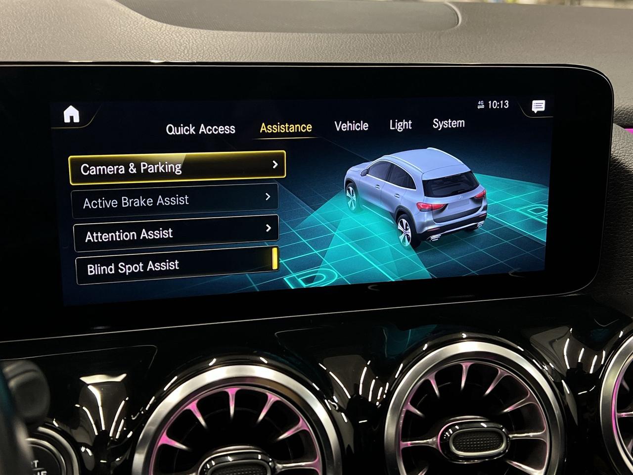 2023 Mercedes-Benz GLA 250 AWD | HTD LEATHER | SUNROOF | 19-INCH ALLOYS Photo