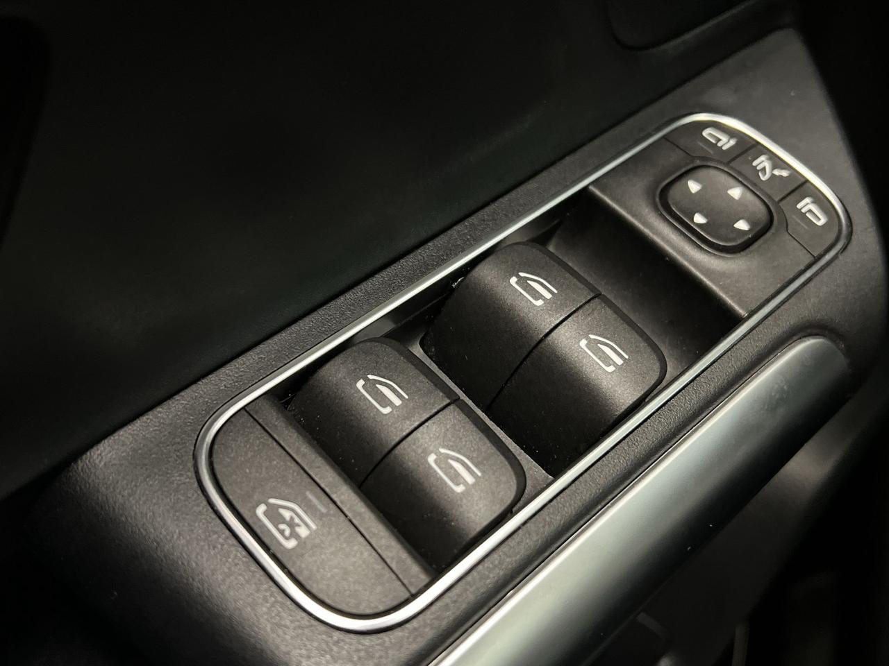 2023 Mercedes-Benz GLA 250 AWD | HTD LEATHER | SUNROOF | 19-INCH ALLOYS Photo