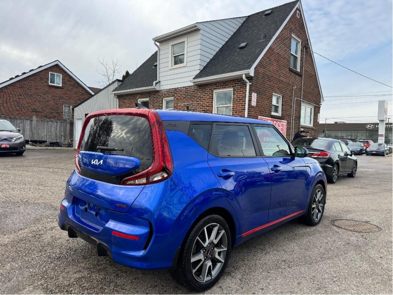 2022 Kia Soul GT-Line Limited, Sharp Looking Car, Drives Great ! Photo