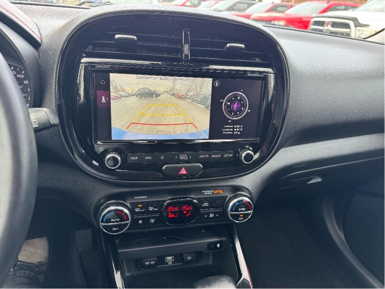 2022 Kia Soul GT-Line Limited, Sharp Looking Car, Drives Great ! Photo