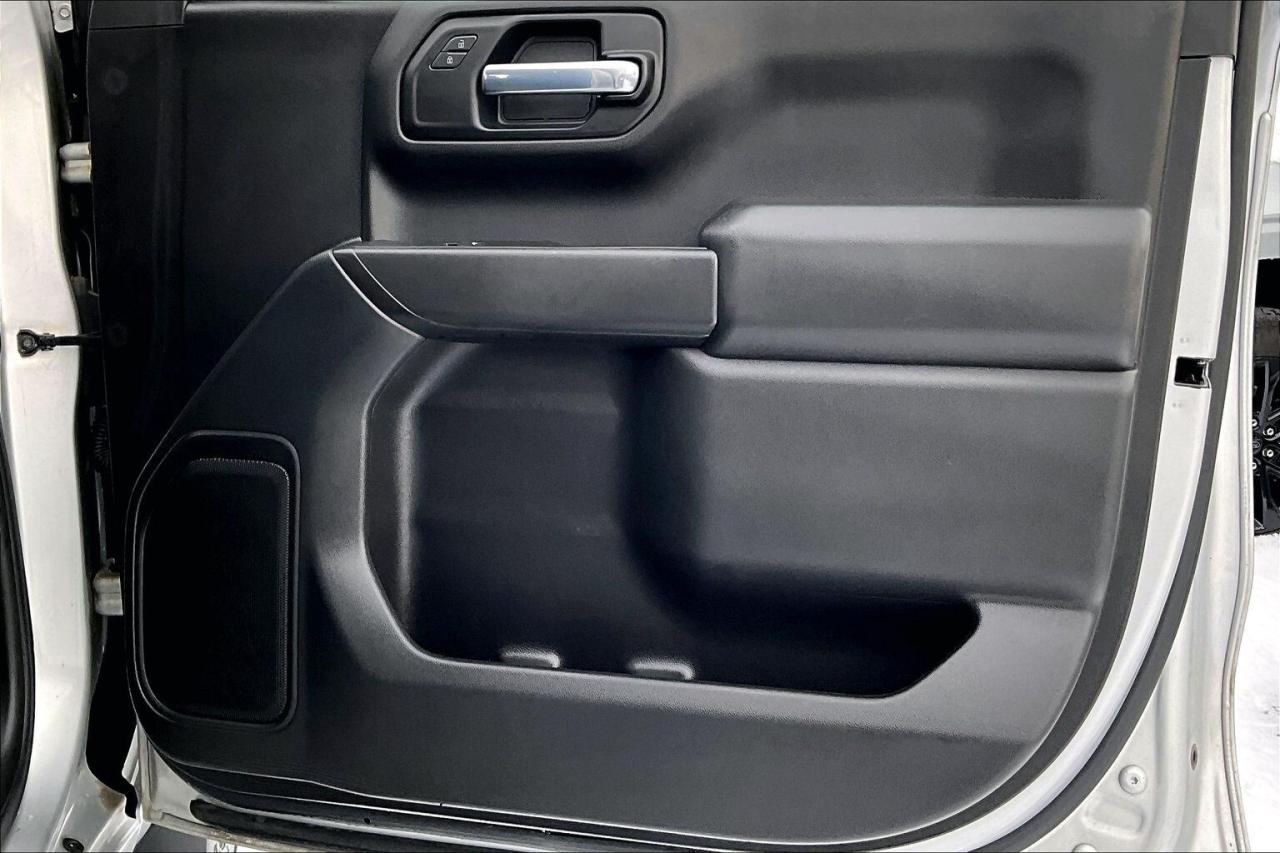 2020 Chevrolet Silverado 1500 Custom Rally Edition | 2.7L Turbo | Tow Pkg | 4X4 Photo