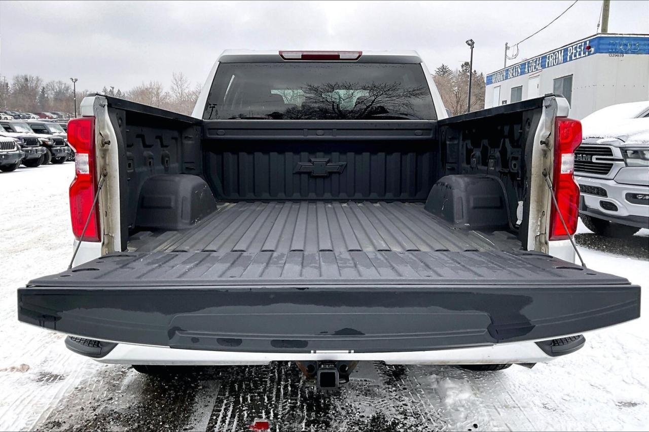 2020 Chevrolet Silverado 1500 Custom Rally Edition | 2.7L Turbo | Tow Pkg | 4X4 Photo