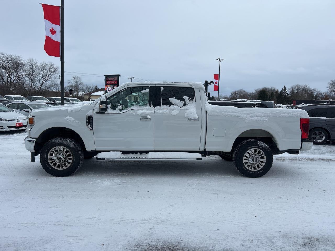 2020 Ford F-250 XLT, GAS, NEW ENGINE AT 183 000 KMS, REMOTE START! - Photo #9
