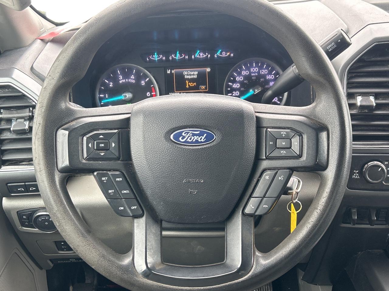 2020 Ford F-250 XLT, GAS, NEW ENGINE AT 183 000 KMS, REMOTE START! - Photo #15