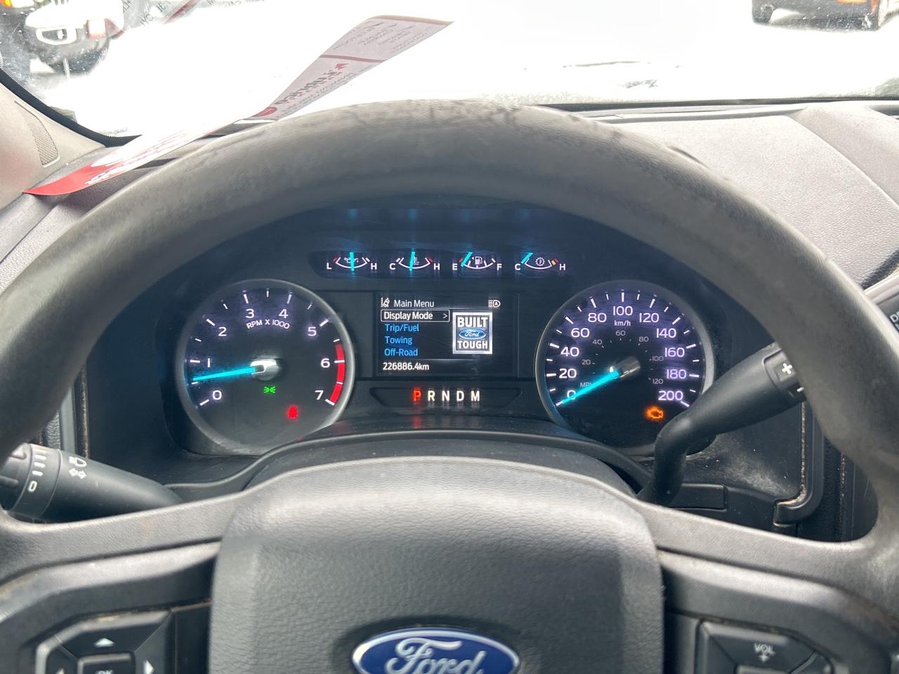 2020 Ford F-250 XLT, GAS, NEW ENGINE AT 183 000 KMS, REMOTE START! - Photo #18