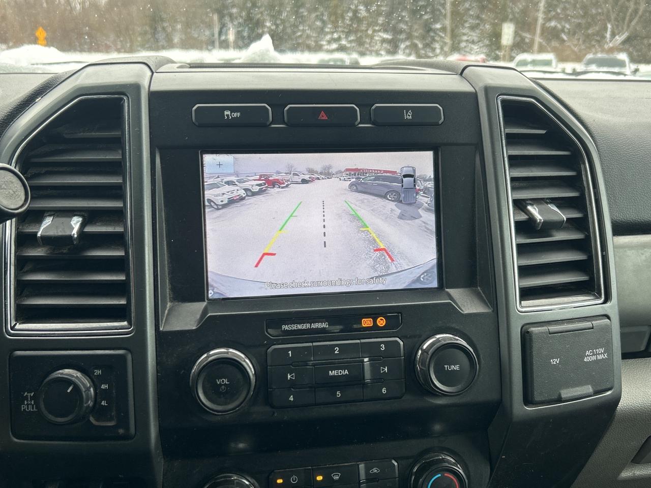 2020 Ford F-250 XLT, GAS, NEW ENGINE AT 183 000 KMS, REMOTE START! - Photo #22