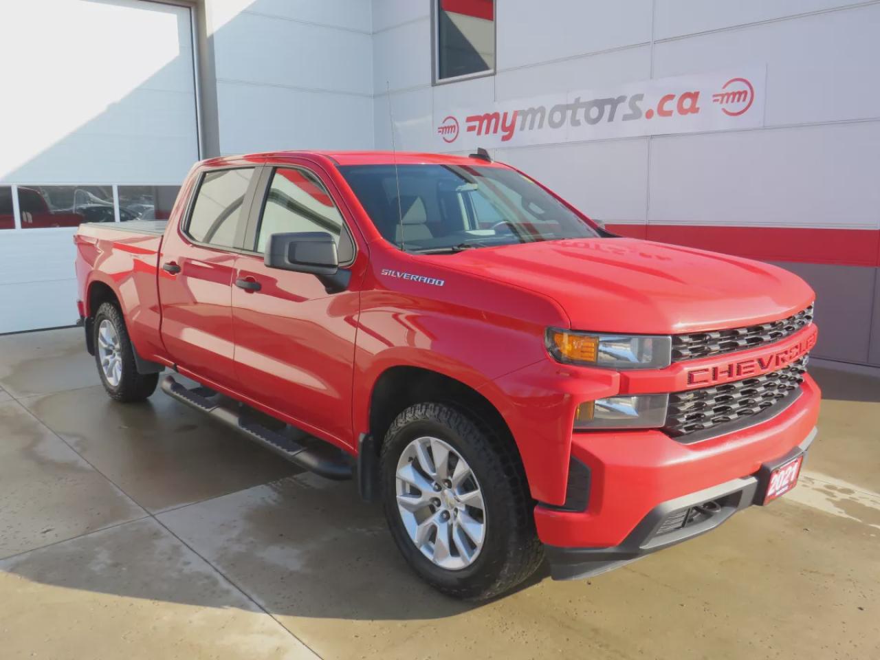 ** 2021 Chevrolet Silverado 1500  **     (**SAFETY/CERTIFIED!!**CLEAN TITLE/NO ACCIDENTS!!**4X4**TRAILER HITCH**BOXLINER**TONNEAU COVER**RUNNING BOARDS**AUTO HEADLIGHTS**BACKUP CAMERA**DIGITAL TOUCHSCREEN**USB/AUX PORT**CRUISE CONTROL**POWER WINDOWS**POWER LOCKS**BLUETOOTH**WEATHER TECH MATS**)    *** VEHICLE COMES CERTIFIED/DETAILED *** NO HIDDEN FEES *** FINANCING OPTIONS AVAILABLE - WE DEAL WITH ALL MAJOR BANKS JUST LIKE BIG BRAND DEALERS!! ***    HOURS: MONDAY - WEDNESDAY & FRIDAY 8:00AM-5:00PM - THURSDAY 8:00AM-7:00PM - SATURDAY 8:00AM-1:00PM  ADDRESS: 7 ROUSE STREET W, TILLSONBURG, N4G 5T5