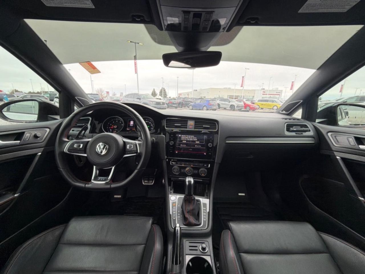 2021 Volkswagen Golf GTI Autobahn  - Sunroof -  Leather Seats Photo2