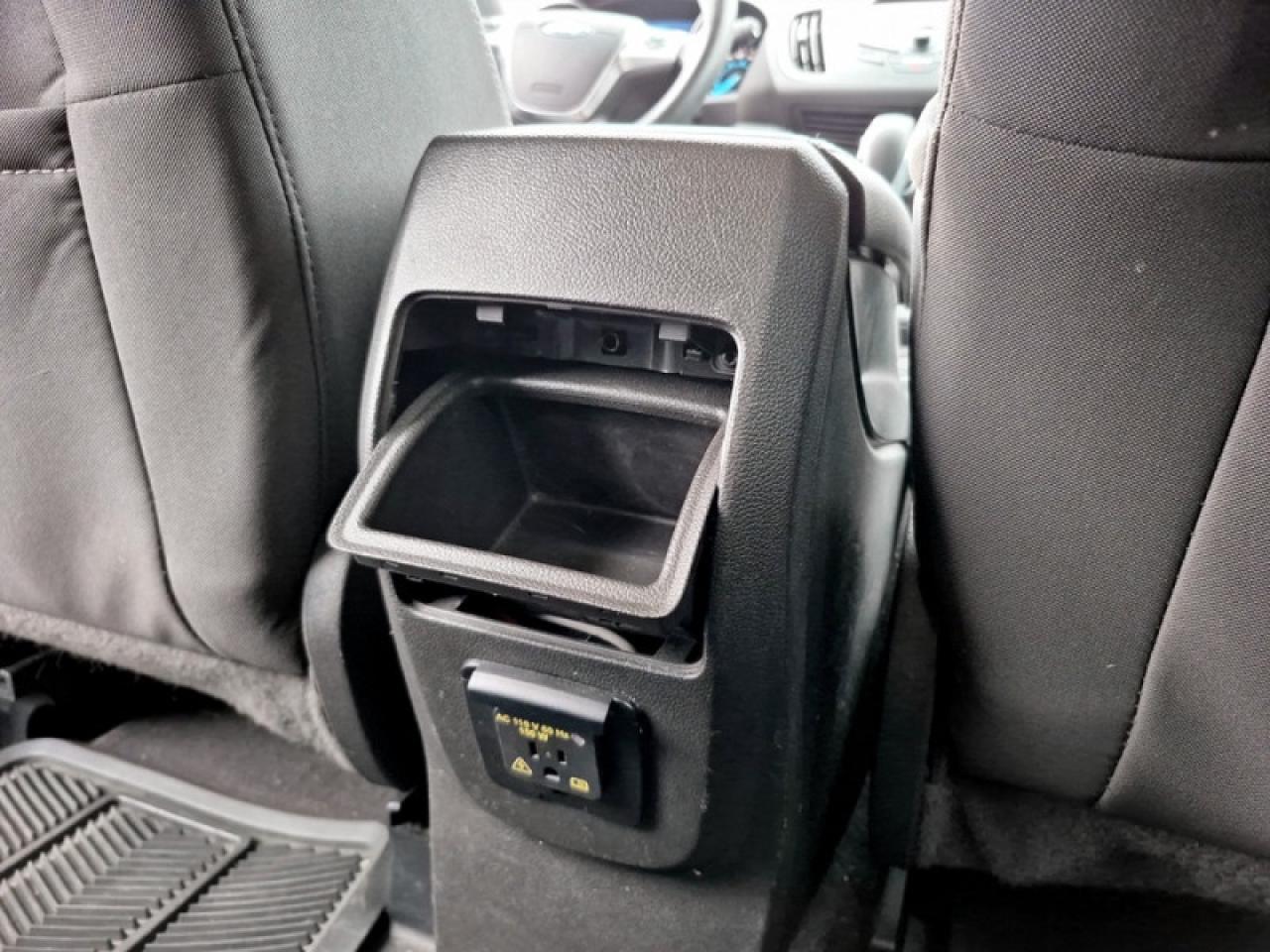 2015 Ford Escape SE Photo