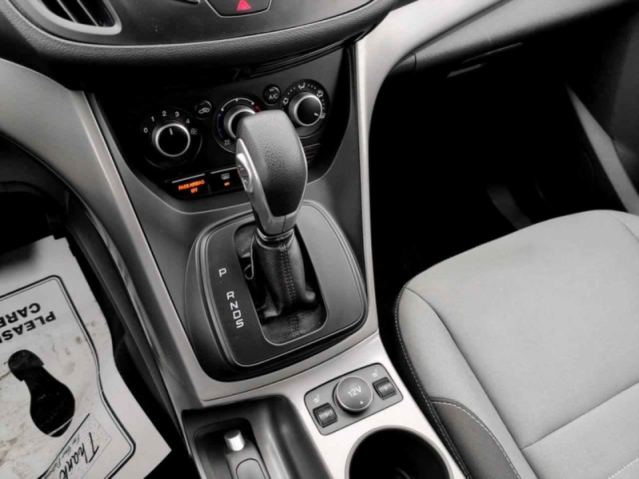 2015 Ford Escape SE  **LOW MILEAGE** Photo