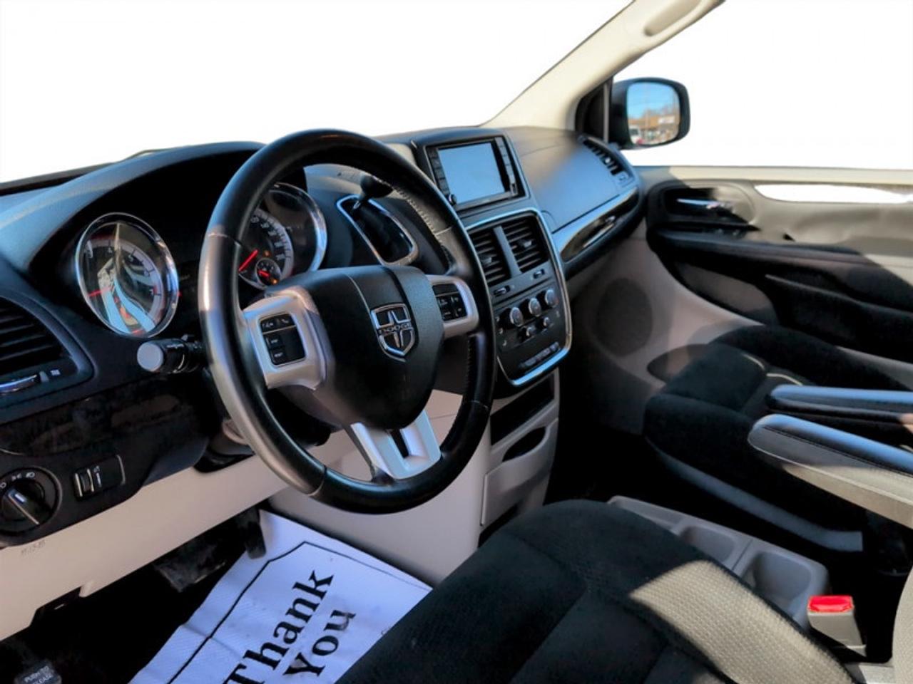 2017 Dodge Grand Caravan SXT Plus  **REAR ENTERTAINMENT GROUP** Photo