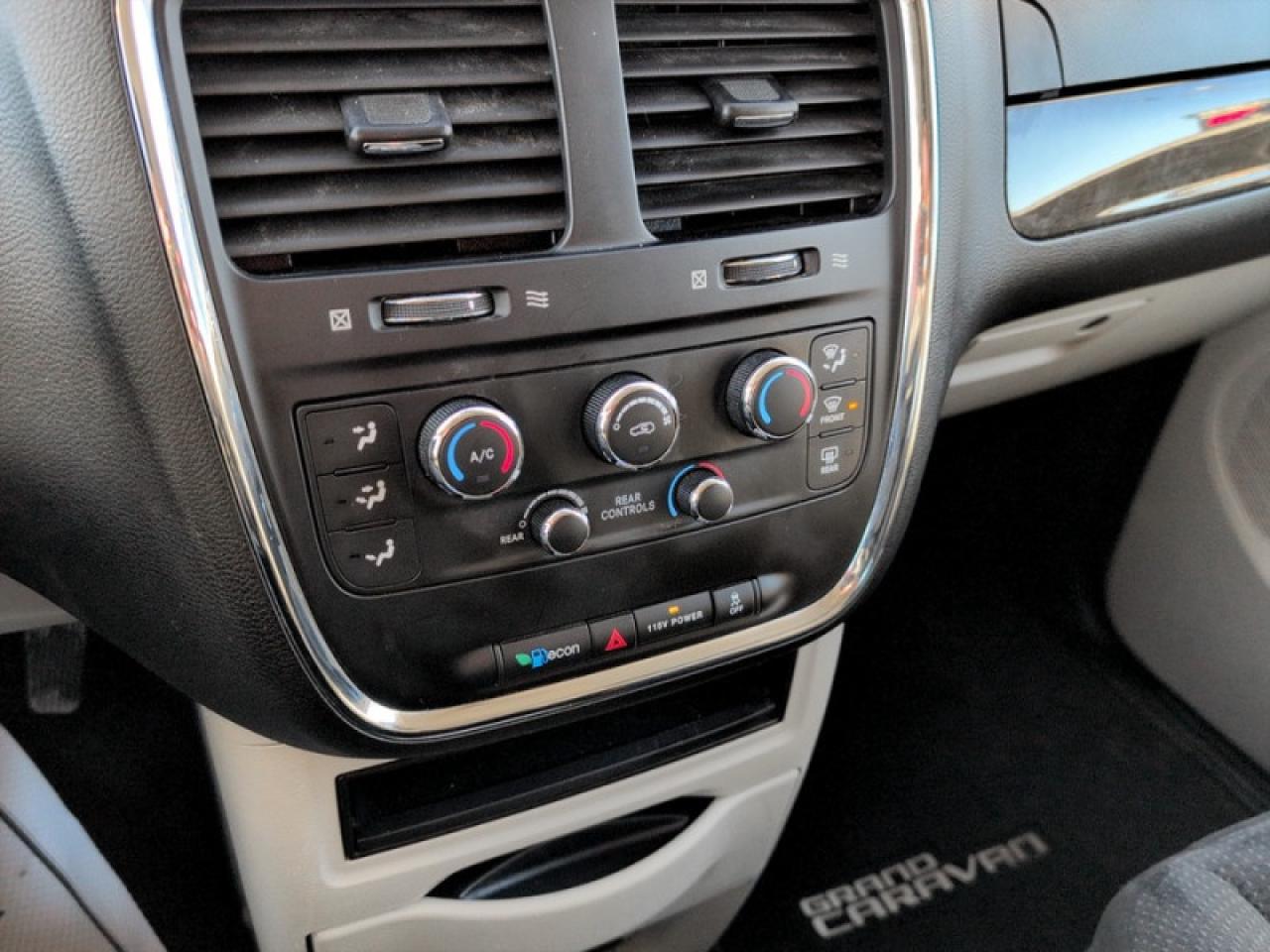 2017 Dodge Grand Caravan SXT Plus  **REAR ENTERTAINMENT GROUP** Photo