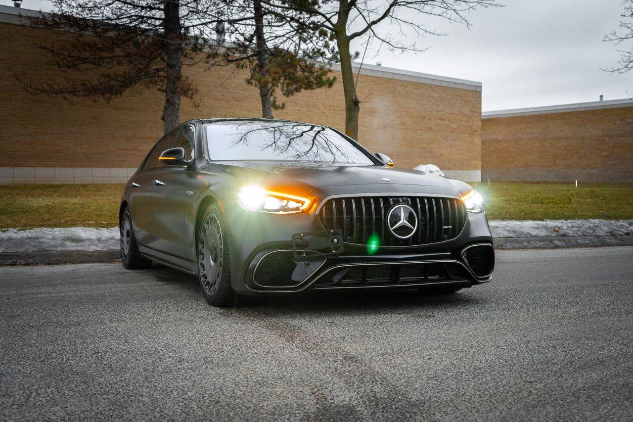 2024 Mercedes-Benz S-Class AMG S 63 E Photo2