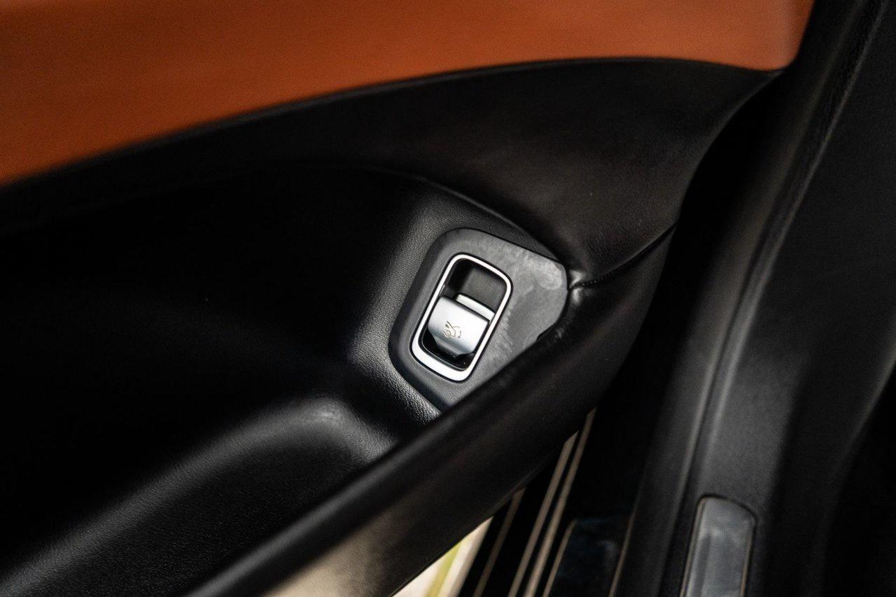 2024 Mercedes-Benz S-Class AMG S 63 E Photo