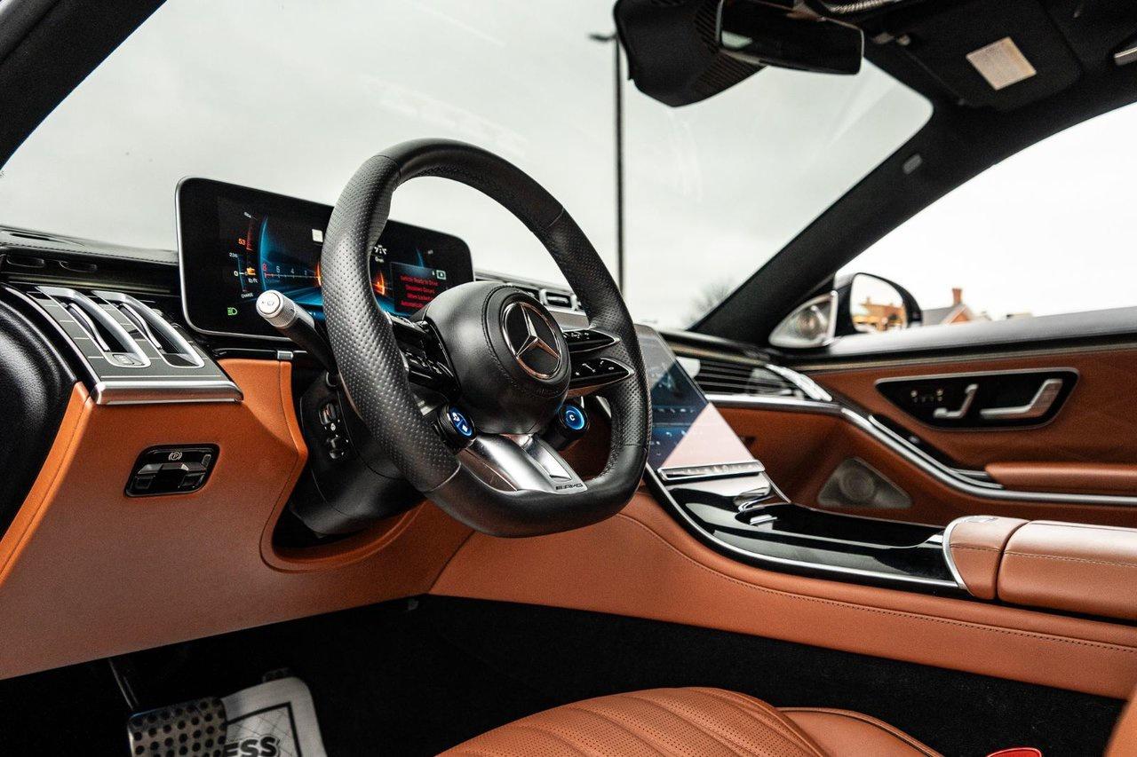 2024 Mercedes-Benz S-Class AMG S 63 E Photo