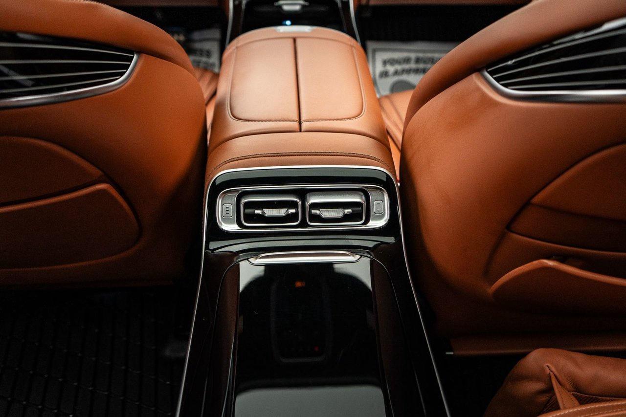 2024 Mercedes-Benz S-Class AMG S 63 E Photo