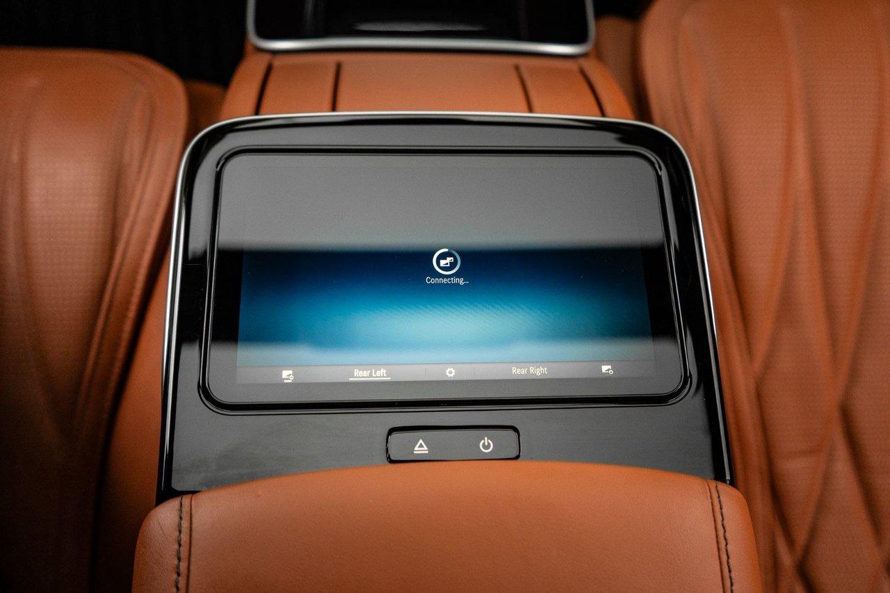 2024 Mercedes-Benz S-Class AMG S 63 E Photo