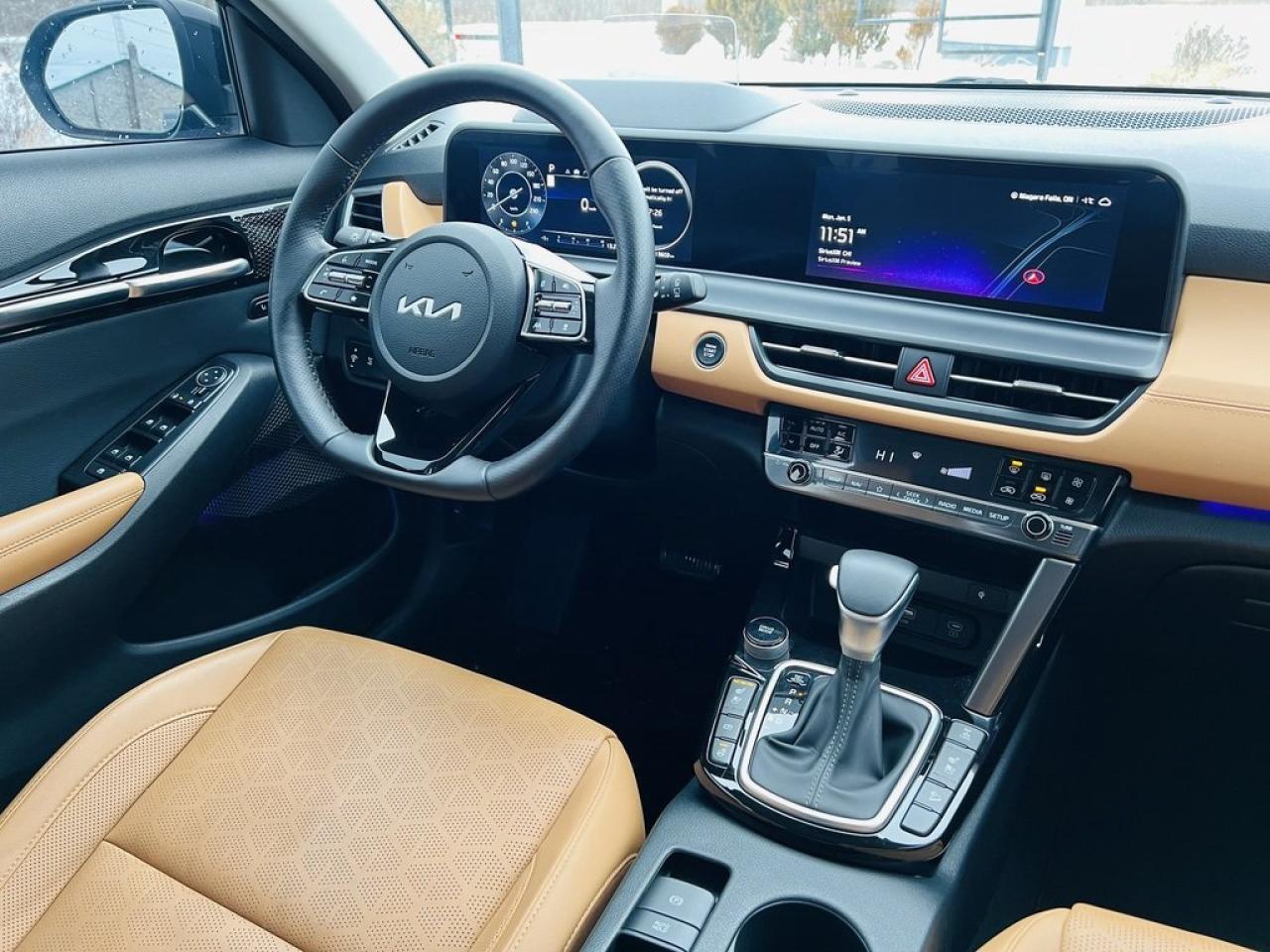 2024 Kia Seltos SX AWD   Leather, Remote Start, Sunroof Photo