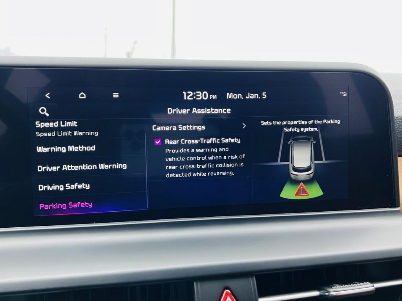 2024 Kia Seltos SX AWD   Leather, Remote Start, Sunroof Photo