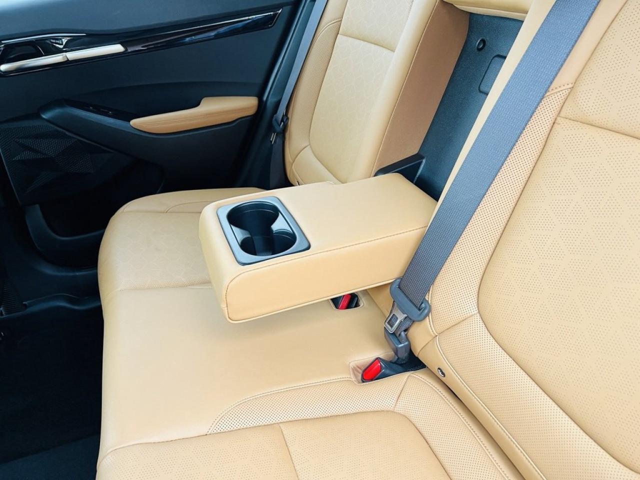 2024 Kia Seltos SX AWD   Leather, Remote Start, Sunroof Photo