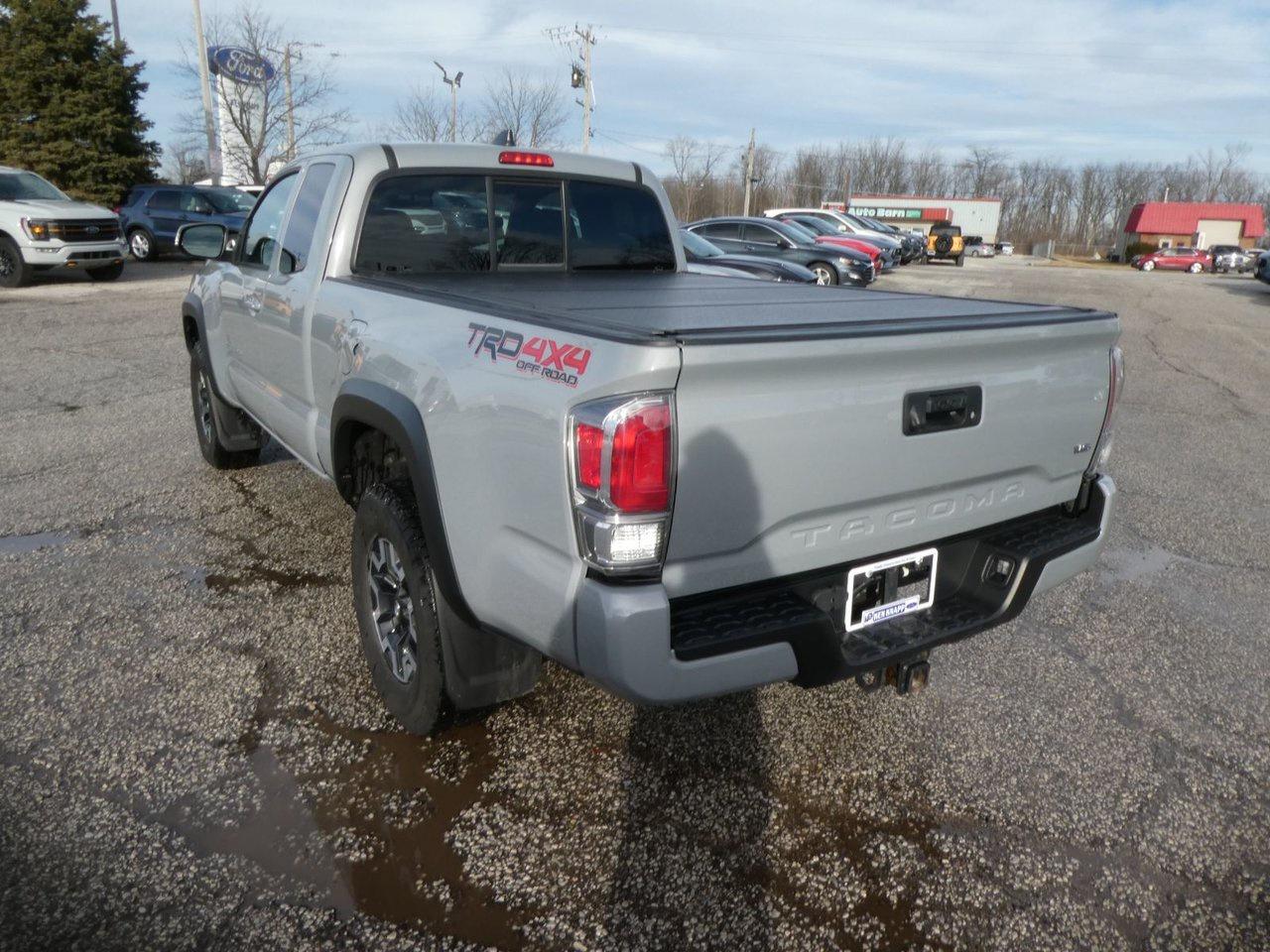 2021 Toyota Tacoma ACCESS CAB/SR/SR5/ Base TRD Photo2