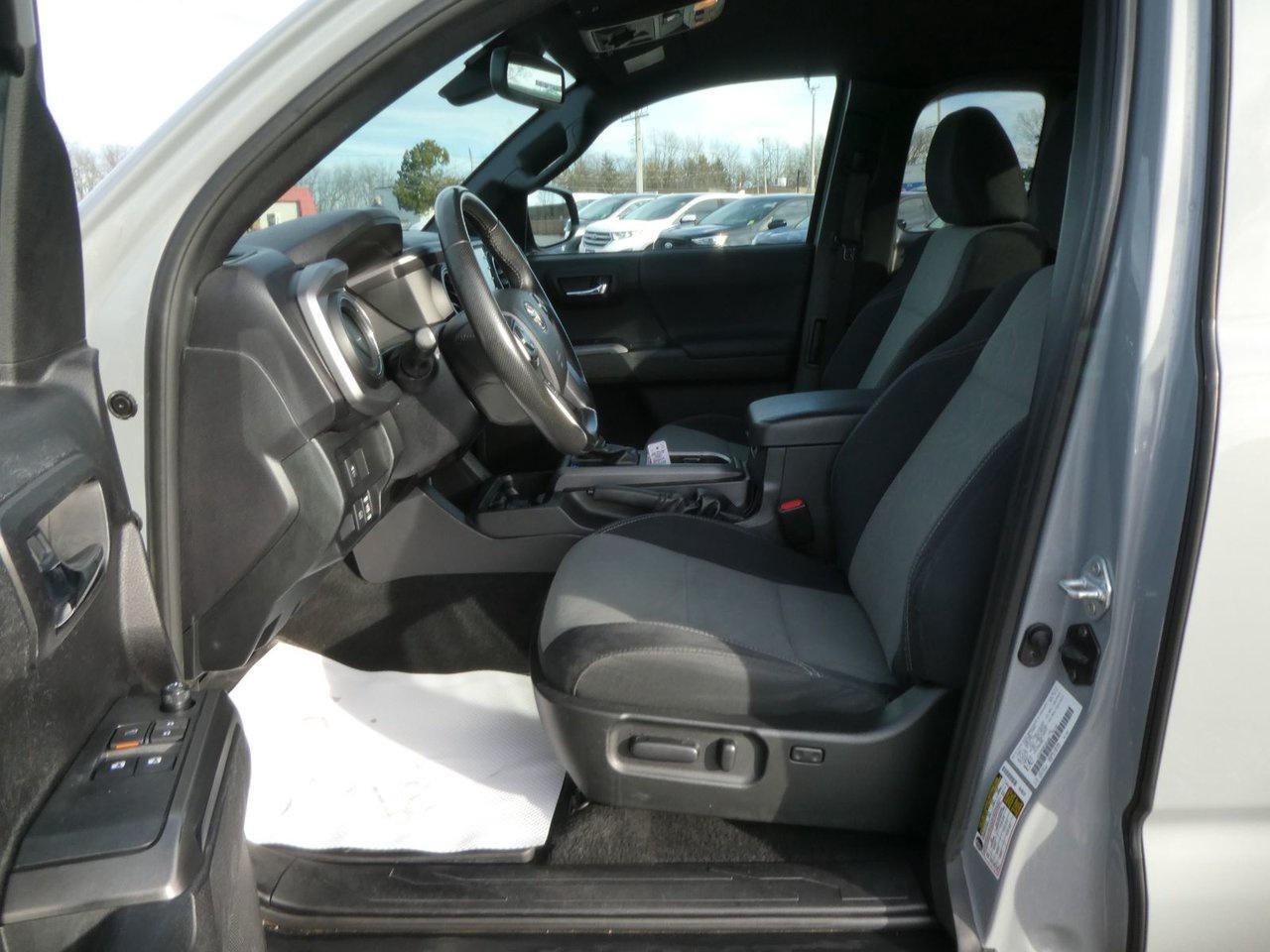 2021 Toyota Tacoma ACCESS CAB/SR/SR5/ Base TRD Photo